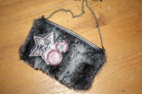IKKS city couleur fake fur shoulderbag bleu fonce