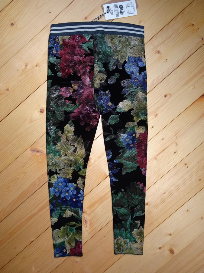 Like FLO velvet leggings flower