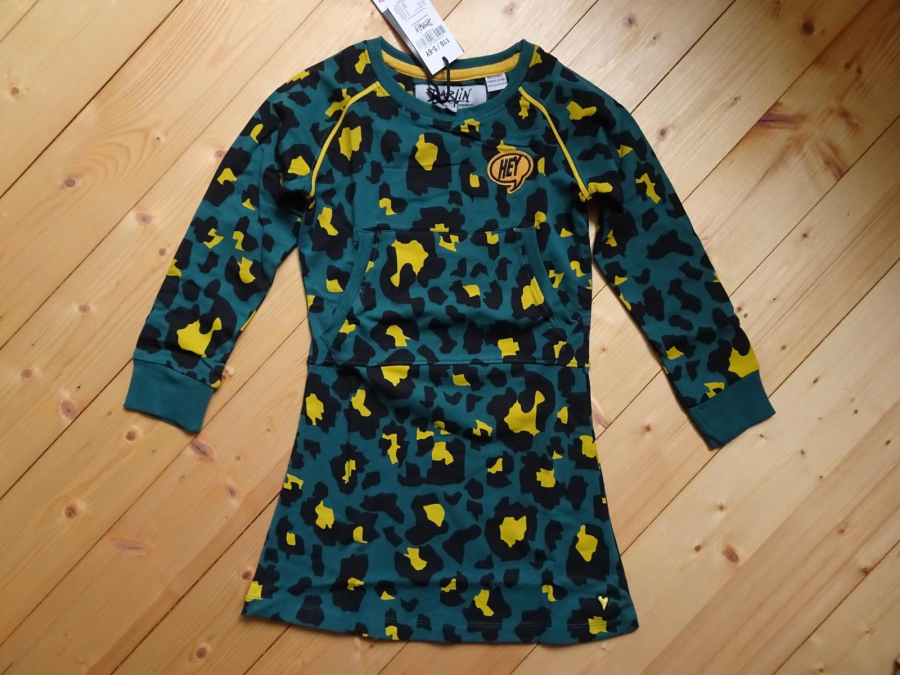 moodstreet Sweatkleid AOP Panther bottle
