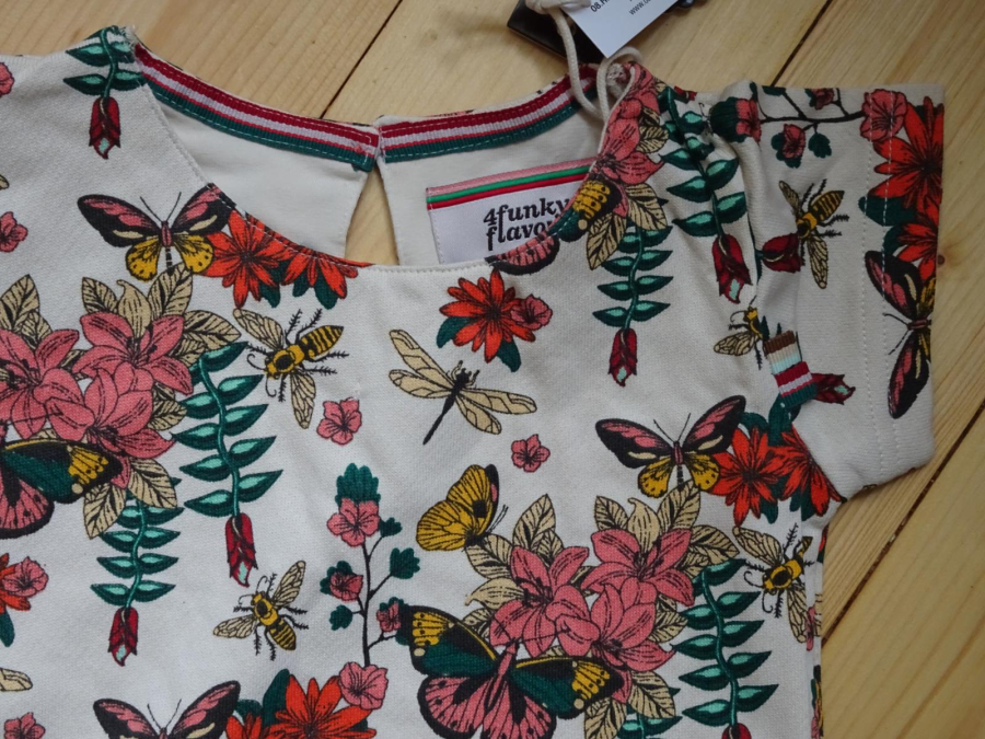 4funkyflavours flower dress This Land Is Your Land