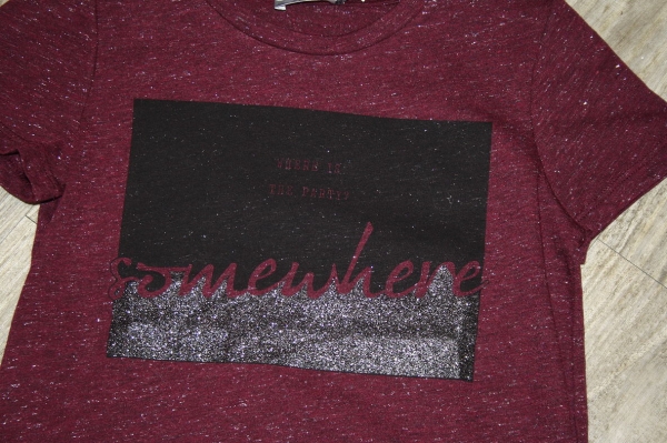 Geisha short sleeved tee burgundy light sparkle