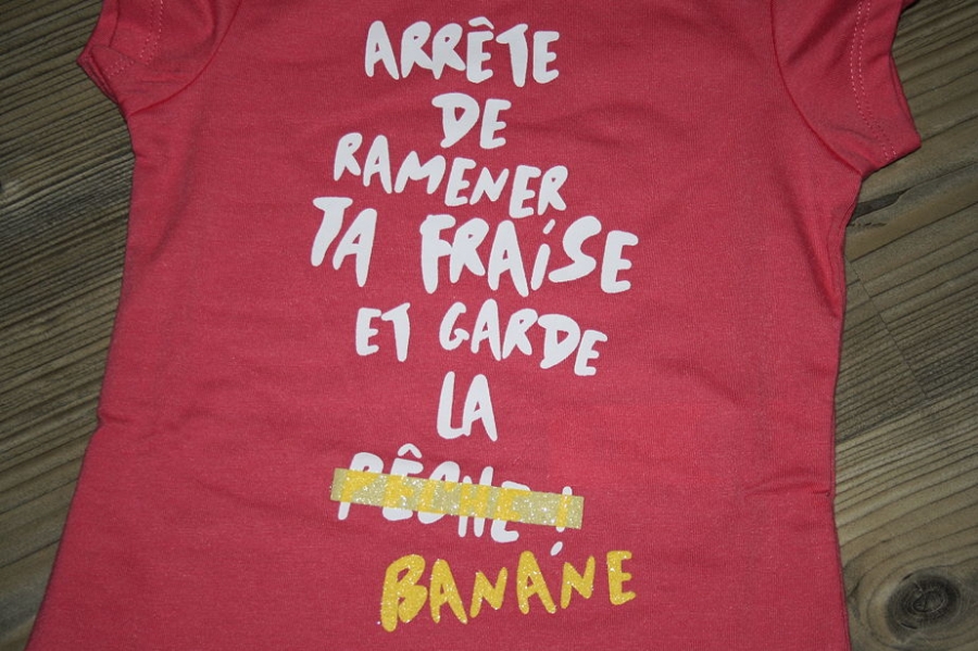 Sorry4theMess basic text t-shirt fuschia