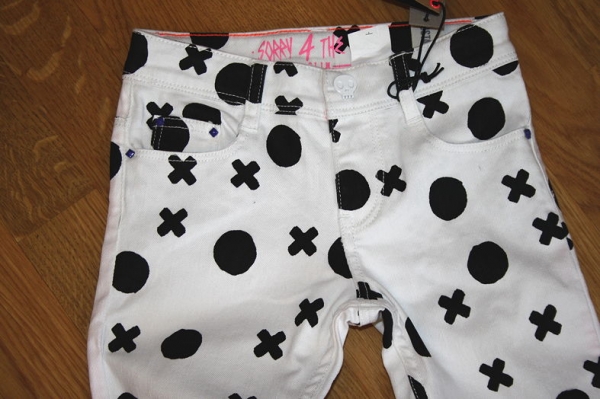 Sorry4theMess slim denim pants dots imp blanc