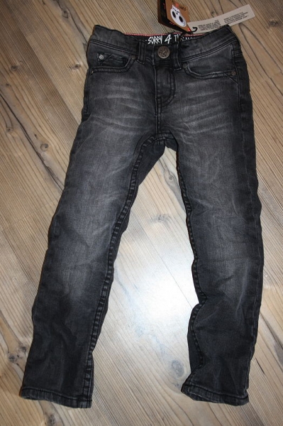 Sorry4theMess schmale Jeanshose gris délavé ---nur noch Größe 4a/104---