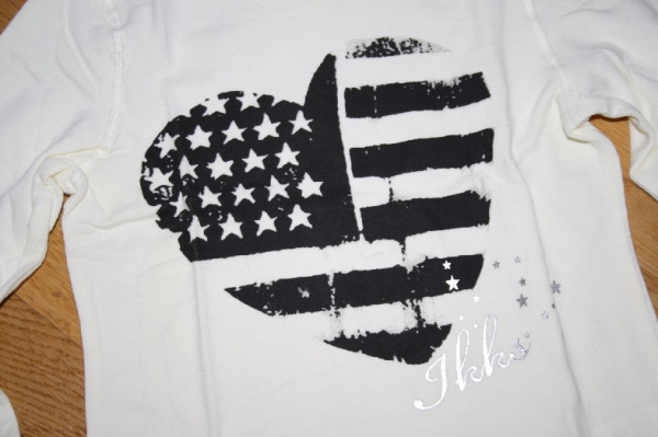 IKKS back to school Langarmshirt Flaggen-Herz ecru ---nur noch Größe 4a/104---