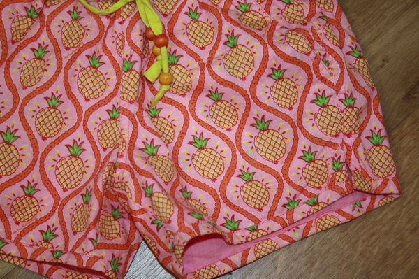 Oilily shorts Priet pineapple pink